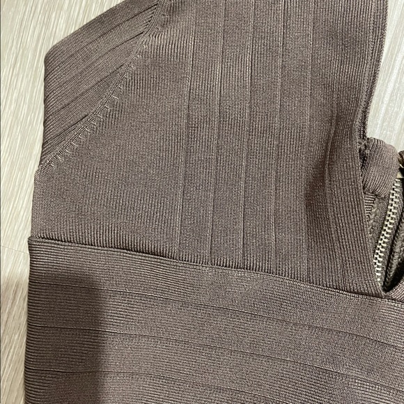 Marciano Crop Top - Picture 2 of 3